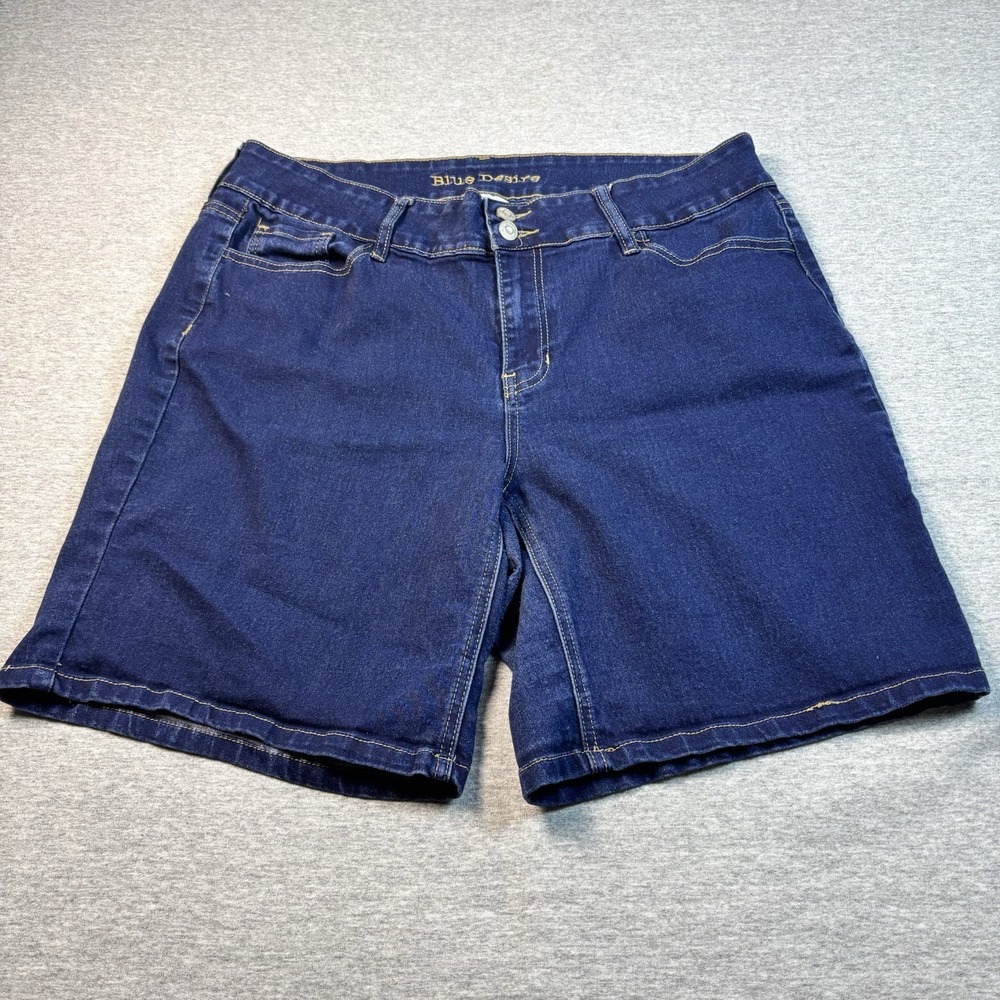 Blue Desire Jean Shorts Women's Size‎ 16W Dark Wash Mid-Rise Classic 5-Pocket